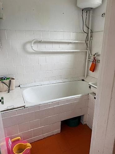 3 комнатные кв: 2 комнаты, 40 м², 107 серия, 1 этаж, Косметический ремонт — 6