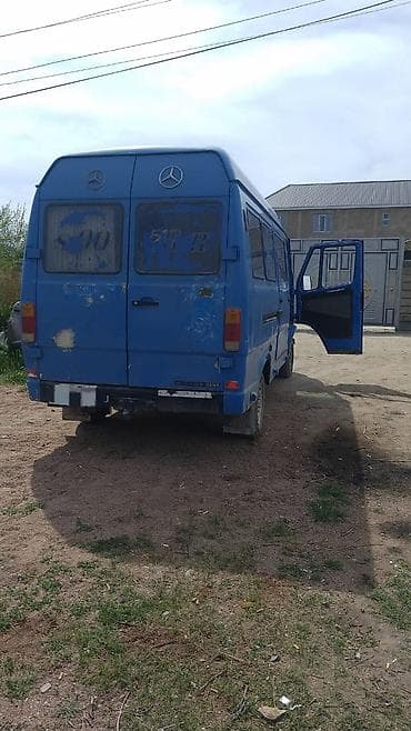 максус авто: Жеңил жүк ташуучу унаа, Mercedes-Benz, Колдонулган — 1