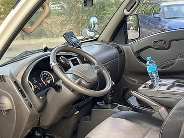 Транспорт: Hyundai Porter: 2019 г., 2.5 л, Механика, Дизель, Фургон — 8