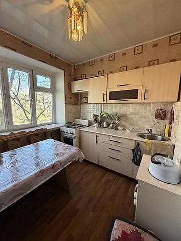 тёплый стан: 4 комнаты, 82 м², 3 этаж — 8