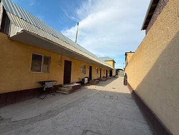 seven development: Срочно продаётся двухэтажный дом под бизнес Район: ж/м Ак-Ордо, ул — 6