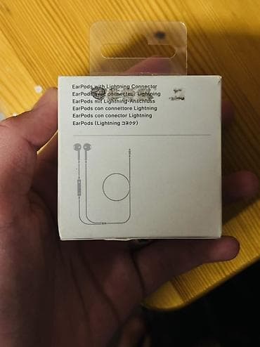 музык: Apple EarPods with Lightning Connector — проводные наушники с разъёмом — 3