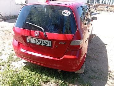 Honda Fit: 2002 г., 1.3 л, Вариатор, Бензин, Хэтчбэк — 6