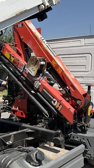 atego 818: Манипулятор, Mercedes-Benz — 7