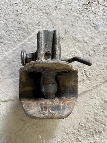 Автокосметика: Продаю Евро фаркоп В отличном состоянии, все четко работает — 1