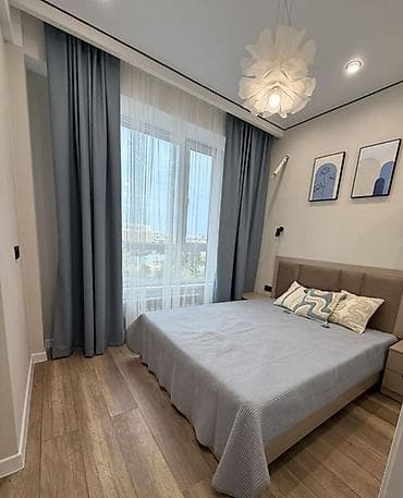 1 комната, 42 м², Пишпек Элитка, 7 этаж, Свежий ремонт — 1