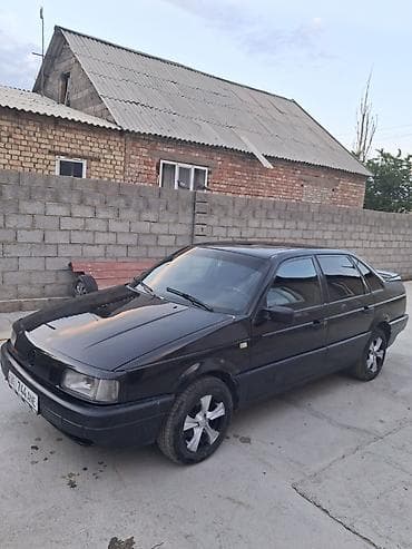 багаш: Volkswagen Passat: 1991 г., 1.8 л, Механика, Бензин, Седан — 1