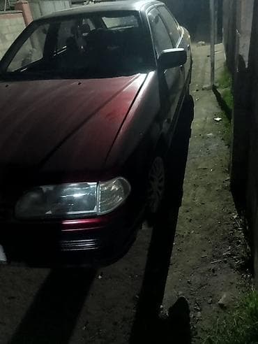 renault 21: Ford Sierra: 1993 г., 2 л, Механика, Бензин, Лифтбек — 2