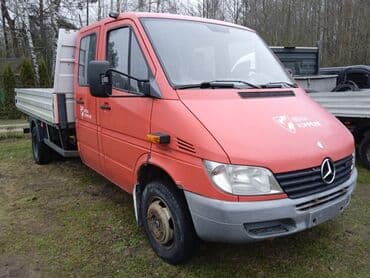 аварийный авто: Эвакуатор, Mercedes-Benz, 2002 г., Ломаная — 1