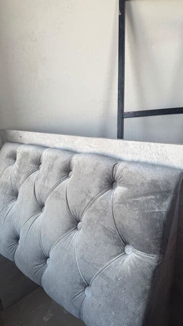 спальный гарнитур в табылга: Спальный гарнитур, Б/у, Комод, Односпальная кровать, Тумба, Кыргызстан, Самовывоз, цвет - Серый — 2