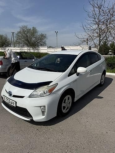 leksus es 300: Toyota Prius: 2012 г., 1.8 л, Вариатор, Гибрид, Хэтчбэк — 3