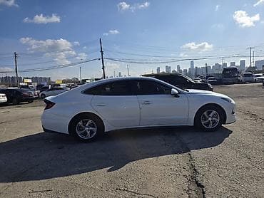 Продажа авто: Hyundai Sonata: 2020 г., Гибрид, Седан — 5