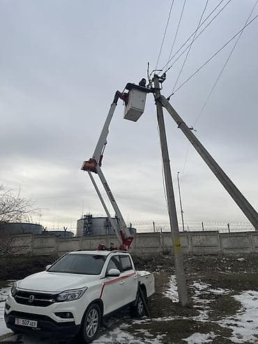 пневмо баллоны: Стрела 12 м, 200 т — 1