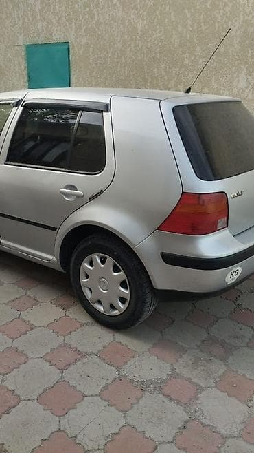 галф 2: Volkswagen Golf: 2002 г., 1.6 л, Автомат, Хэтчбэк — 2