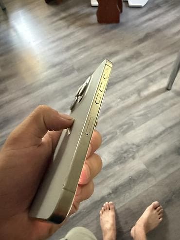 Техника и электроника: IPhone 15 Pro, Б/у, 88 % — 2