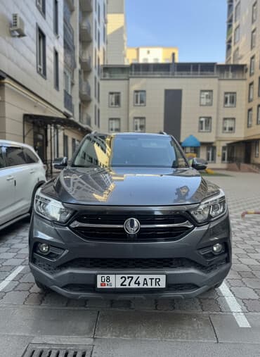 срочно продаю в связи с переездом: Ssangyong Rexton: 2018 г., Автомат, Дизель, Пикап — 2