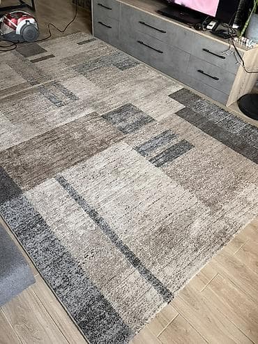 тошок продаю: Ковер — 1