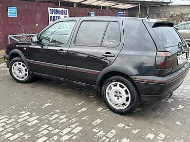 решетка на гольф 4: Volkswagen Golf GTI: 1993 г., 2 л, Механика, Бензин, Хэтчбэк — 9