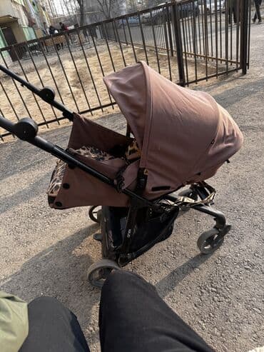 пальто черное: Коляска, цвет - Коричневый, Б/у — 3