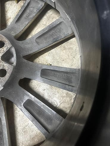 rx 550: Литые Диски R 19 Lexus, Комплект, отверстий - 5, Б/у — 6