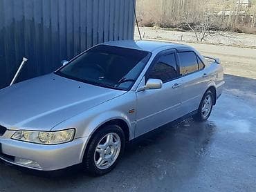 Honda Accord: 2002 г., 1.8 л, Автомат, Бензин, Седан — 2