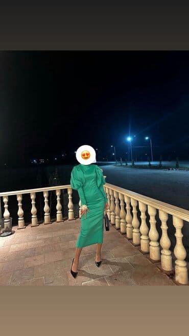 Вечернее платье, Коктейльное, Длинная модель, С рукавами, S