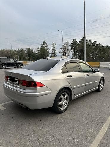 Продажа авто: Honda Accord: 2003 г., 2 л, Механика, Бензин, Седан — 3