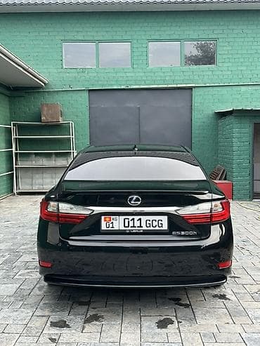 Транспорт: Lexus ES: 2017 г., 2.5 л, Вариатор, Гибрид, Седан — 7
