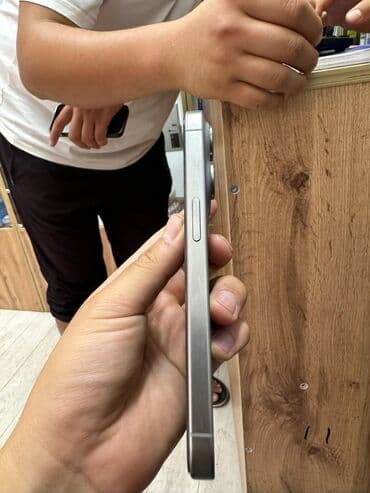 ноутбук колдонулган: IPhone 15 Pro, Колдонулган, 128 ГБ, Заряддоочу түзүлүш, Коргоочу айнек, Каптама, 89 % — 2