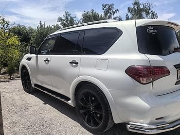 6: Infiniti QX56: 2013 г., 5.6 л, Автомат, Бензин, Внедорожник — 4