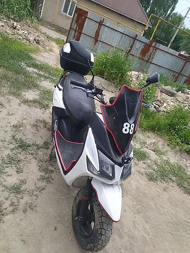 e60 m5: Скутеретта 150 куб. см, Бензин, Б/у — 2