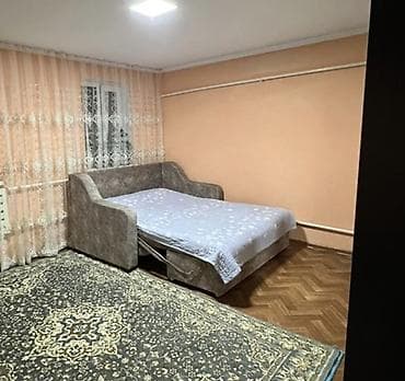 насос для надувания матраса: Прямой диван, Б/у — 1