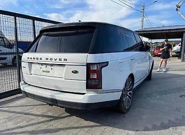 вмятин: Бампер Land Rover, Б/у, Оригинал — 2