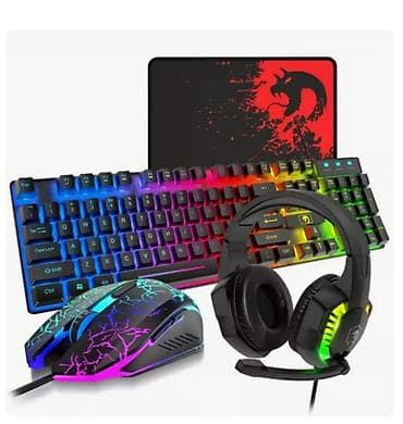 Игровой набор аксессуаров 4-в-1: - Клавиатура с полноразмерной