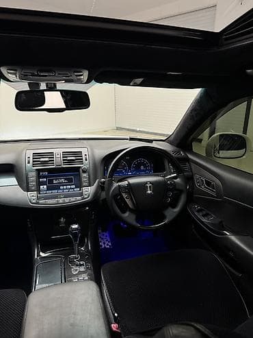 на краун: Toyota Crown: 2008 г., Автомат, Гибрид, Седан — 4