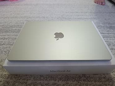 Ноутбуки Apple (MacBook): Продаю новый Apple MacBook Air 13.6" (серебристый) — модель MC654RU/A — 1