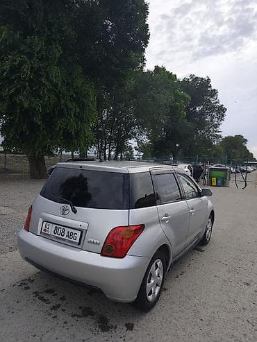 продаю кио рио: Toyota Ist: 2003 г., 1.3 л, Автомат, Бензин, Хэтчбэк — 3