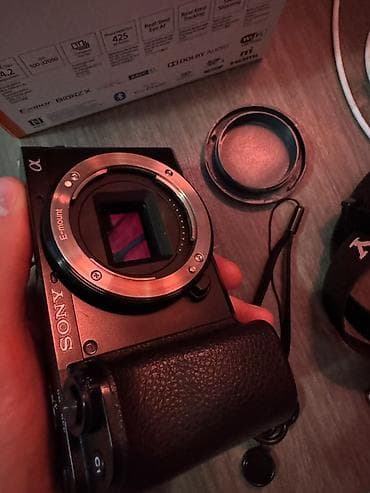 купить сони: Беззеркальная камера Sony Alpha a6100 (ILCE-6100) — APS‑C, байонет — 4