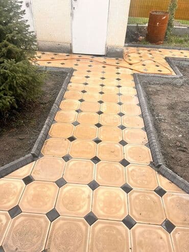 укладка брусчатки и бордюры: Бордюр, Кепилдиги, Акысыз чыгуу, Акысыз жеткирүү — 16