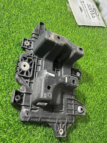 Аксессуары и тюнинг: Подставка под аккумулятор Kia Sportage QL - Назначение: монтажная — 2