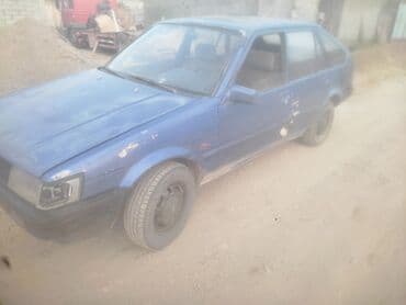 tayota runx: Toyota Corolla: 1985 г., Хетчбек — 3