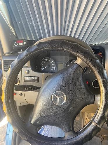 thermo king: Легкий грузовик, Mercedes-Benz, Стандарт, 3 т, Б/у — 5