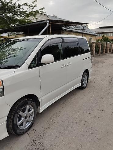 тойота вох: Toyota Voxy: 2003 г., Минивэн — 4