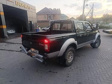 делал: Nissan Navara: 2015 г., 2.4 л, Механика, Бензин, Пикап — 3
