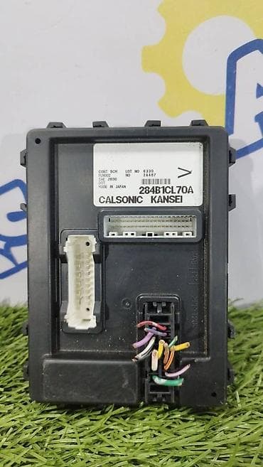 second tech: Infiniti FX35 v-3.5 2006 год, блок управления бортовой сети — 1