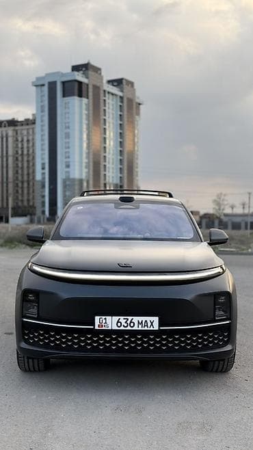 Lixiang L7: 2025 г., 1.5 л, Автомат, Гибрид, Кроссовер at lalafo.kg Lixiang L7: 2025 г., 1.5 л, Автомат, Гибрид, Кроссовер