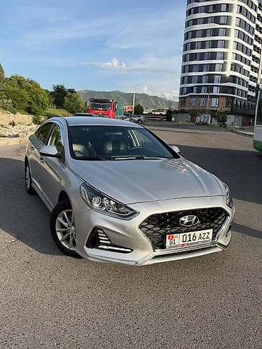 Продажа авто: Hyundai Sonata: 2021 г., 2 л, Автомат, Газ, Седан — 1