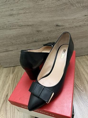 Туфли, 38, Basconi, Б/у, цвет - Черный, Платная доставка, Самовывоз