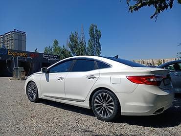 Продажа авто: Hyundai Grandeur: 2013 г., 3 л, Автомат, Газ, Седан — 2
