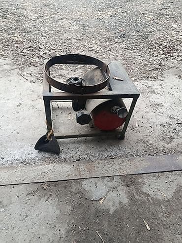 в гараже: Газовая переносная горелка (полевой/походный одноконфорочный примус) — 2